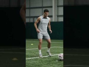 Crazy Soccer Highlights Featuring Beautiful Goals and Great Saves